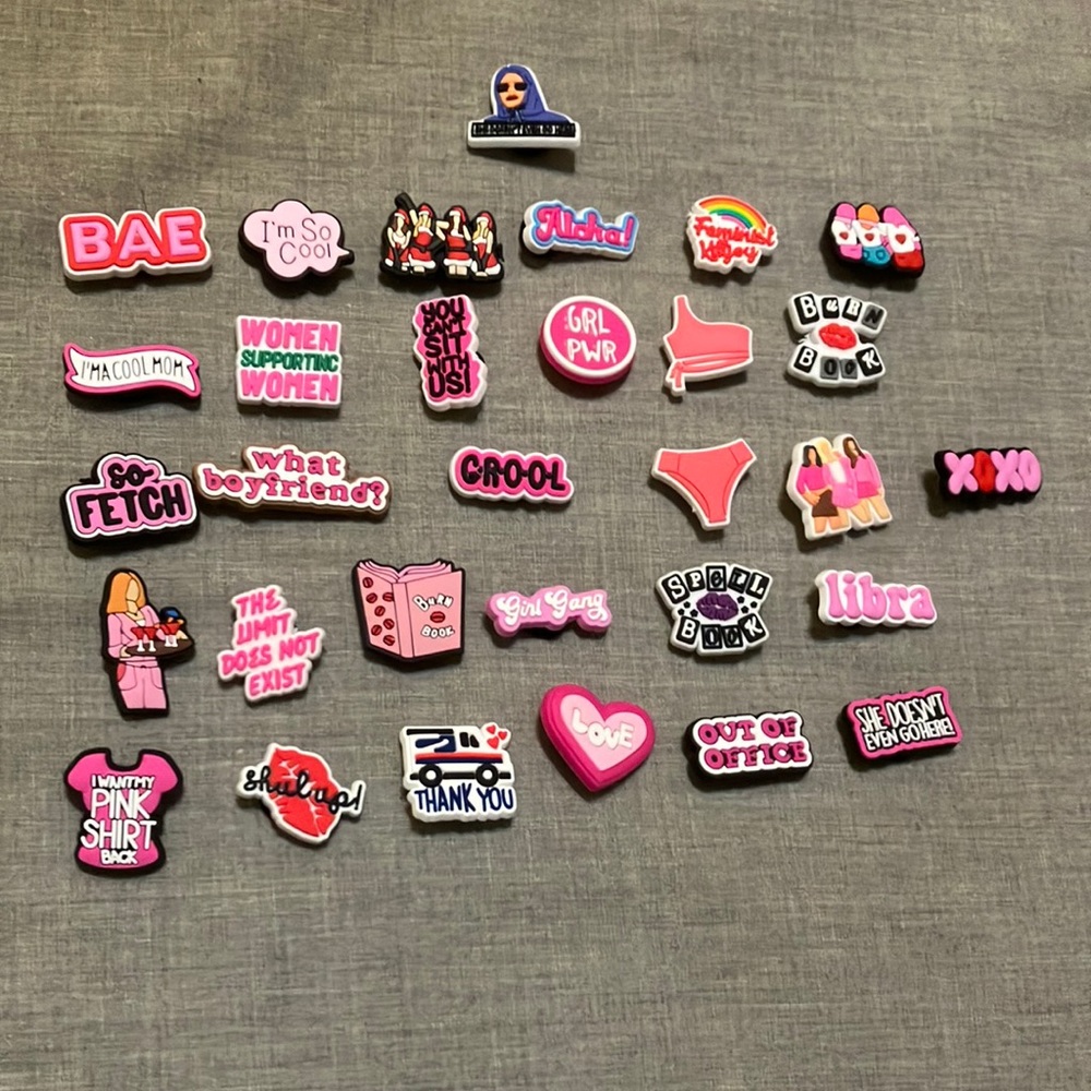 Jibbitz for crocs shoe charms -Girl Power - 31 Pieces